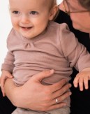 Langarm-Rippbluse mit Raffung am Hals in 100% Merinowolle, OEKO-TEX®
